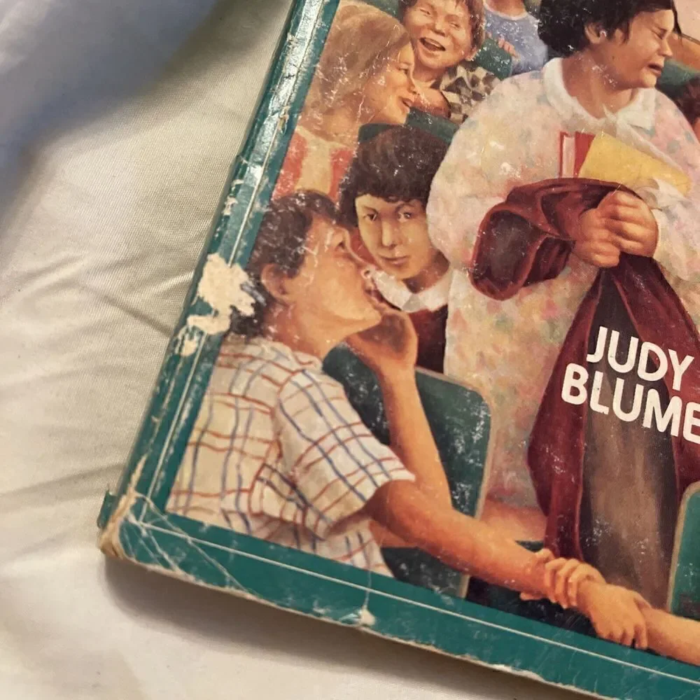BLUBBER~Judy Blume~VINTAGE 1976 PB~Fifth Grade Bullying~RARE COVER~Mob Cruelty~